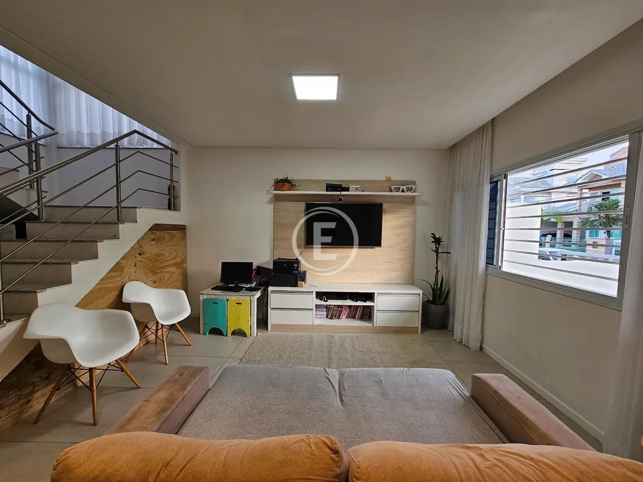 Casa com 4 Suítes e 243 m² - Pedra Branca - Foto 4