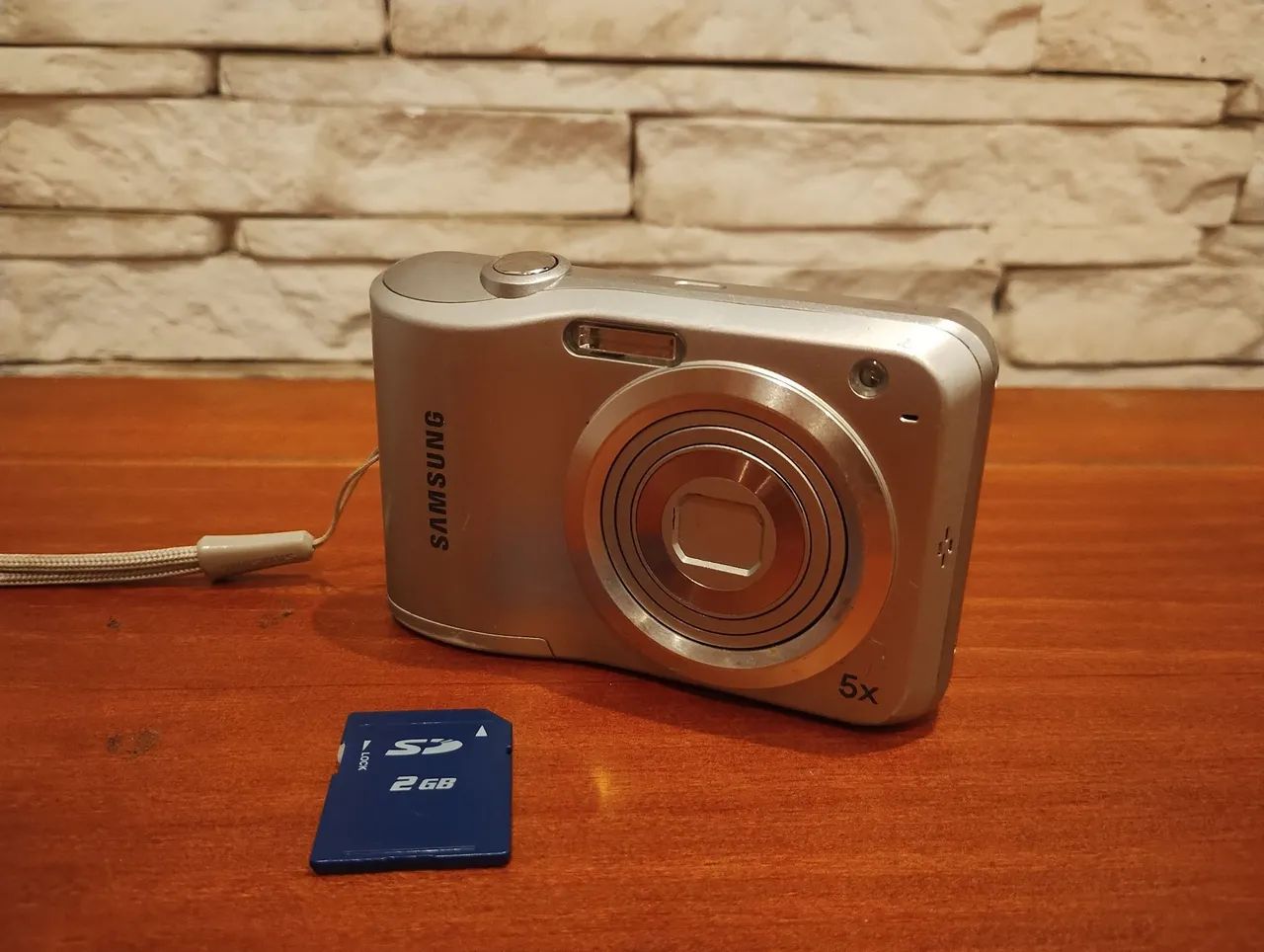 Câmera digital Samsung ES28