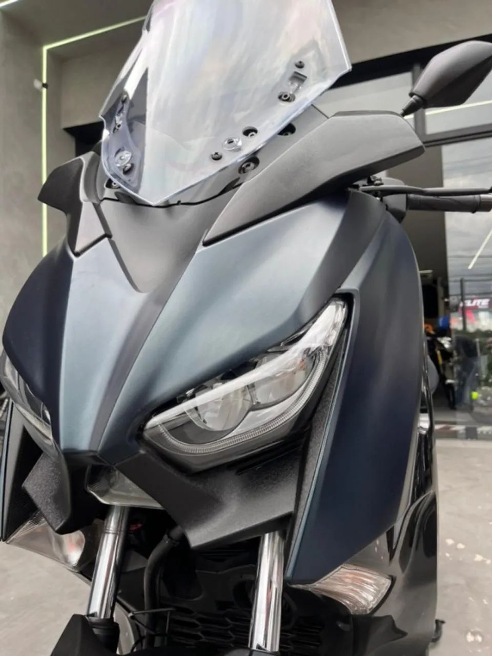 XMAX 250  - Foto 5