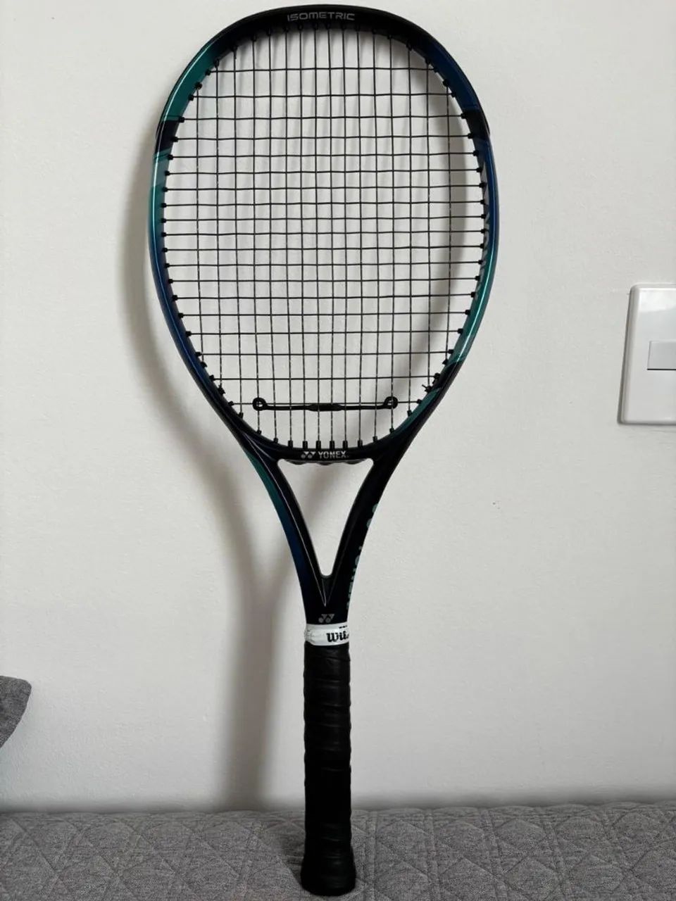 Yonex Ezone 100 - Esportes de Quadra e Ao Ar Livre - Monte Castelo