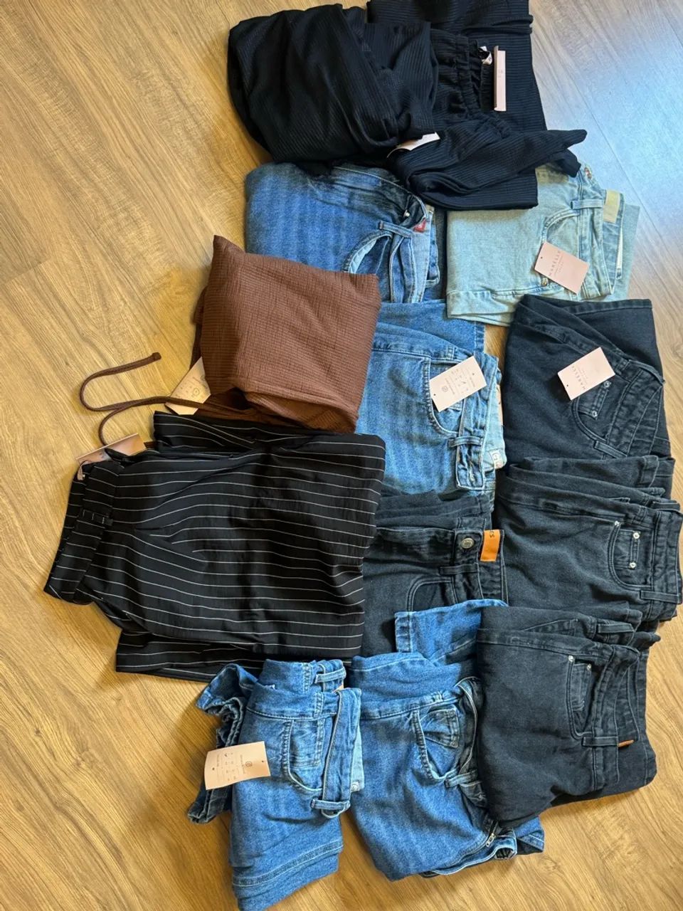 Lote de roupas  - Foto 3