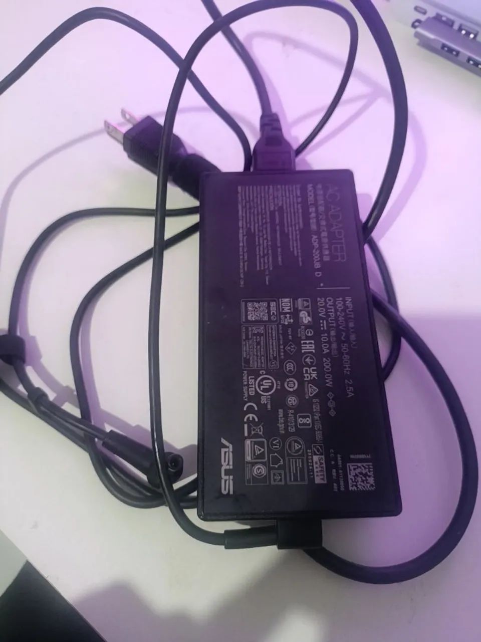Fonte original notebook Asus Zephyrus g15