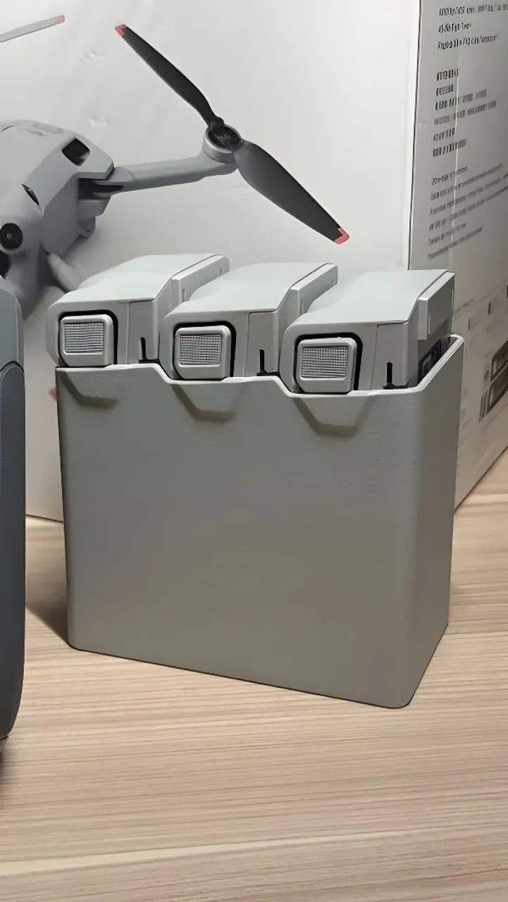 DJI MINI 4 PRO COMBO FLY MORE PLUS - Foto 4
