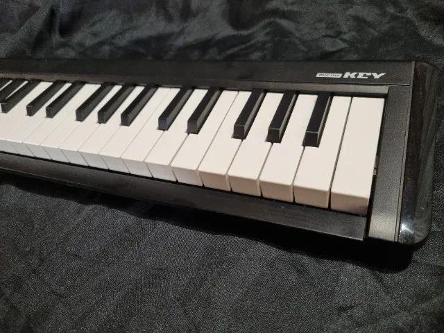 Korg Microkey 37 - Controlador Midi - Foto 3