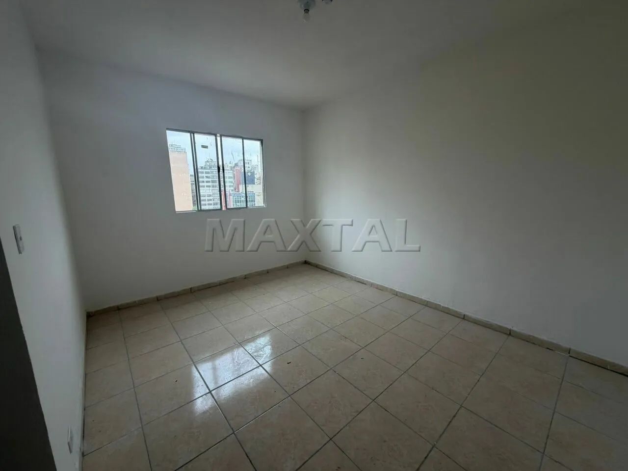 Sala com 32m², região Centrol de comercio de eletrônicos , próxima ao Metrô - Foto 2