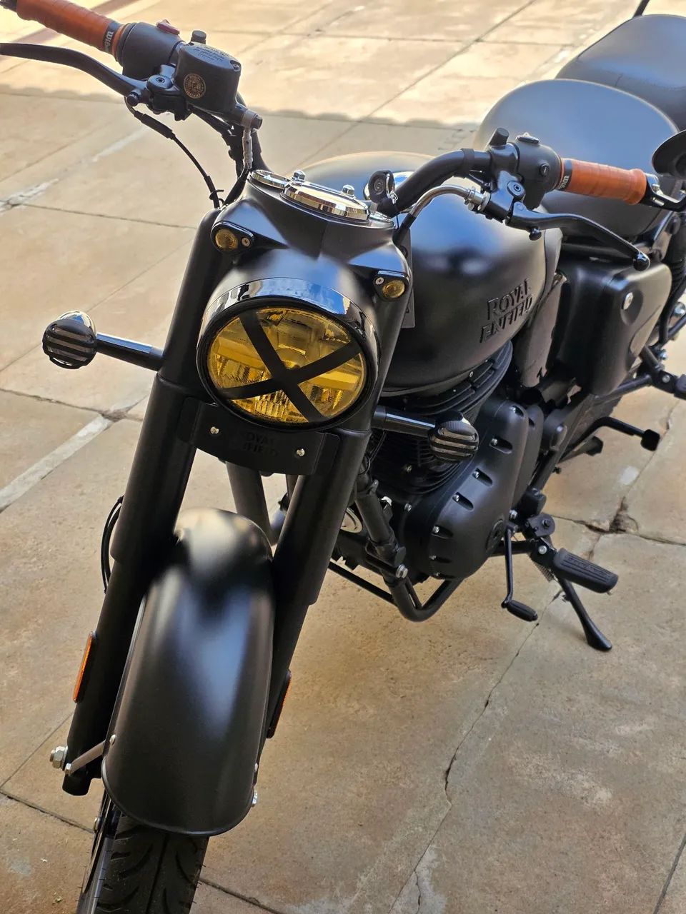 Classic Dark Stealth 350 2026 - Foto 3