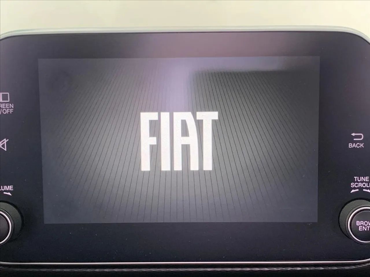 Fiat Cronos Drive 1.3 8V Flex 2022 - Foto 5