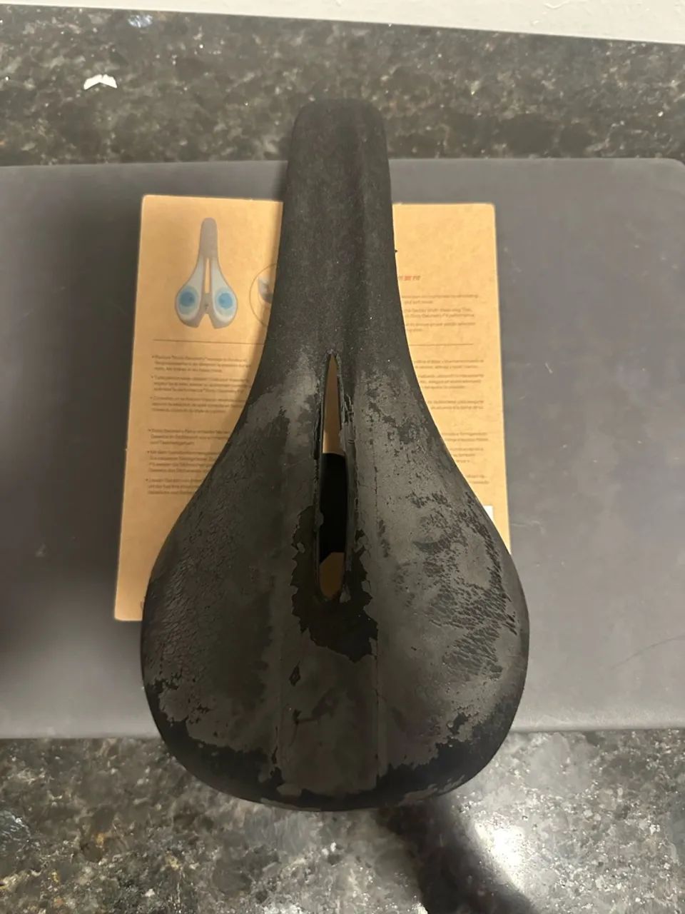 Selim Specialized Phenom 143mm - Foto 3