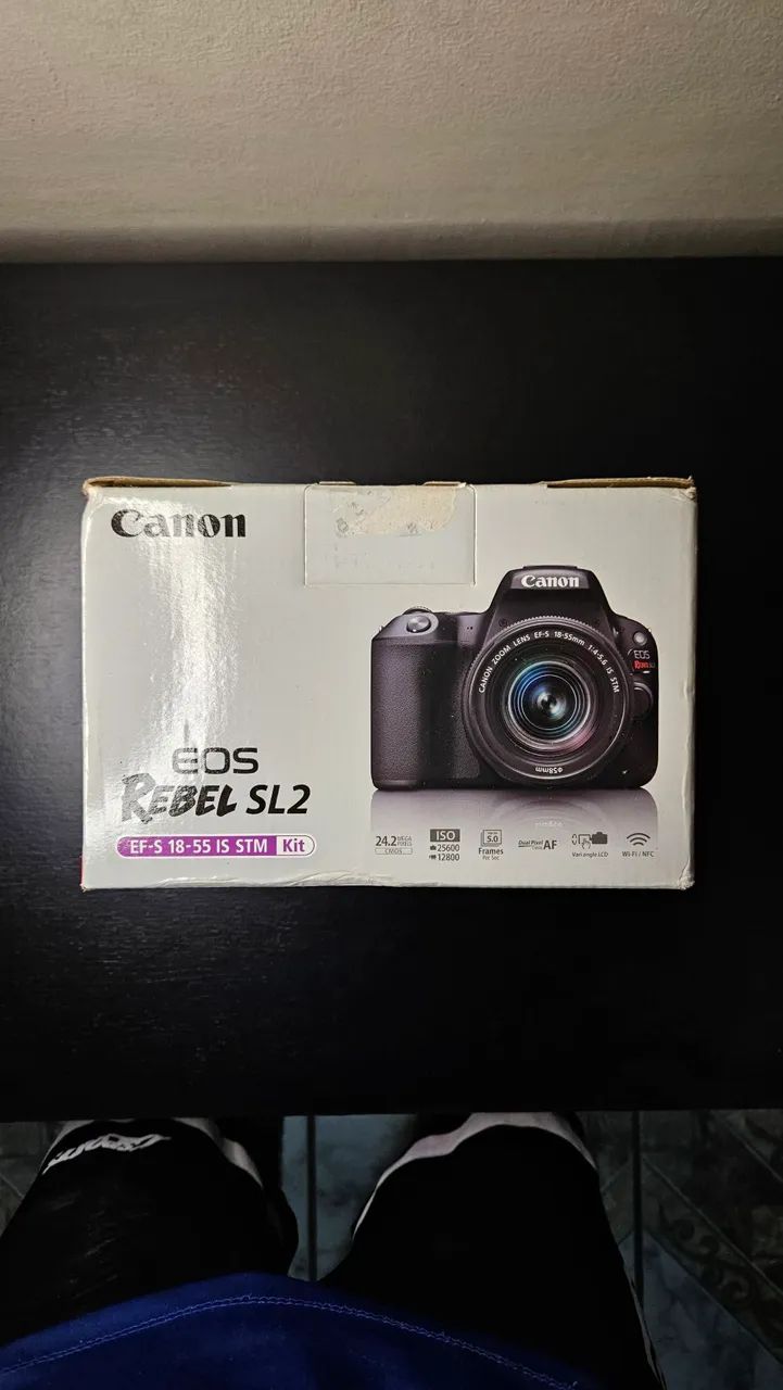 Câmera Canon SL2
