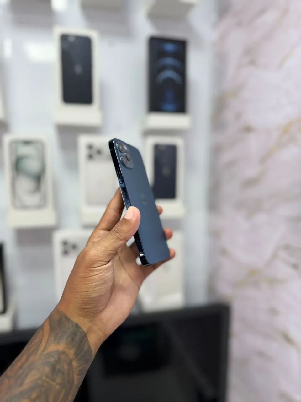 IPHONE 12 PRO MAX 128GB AZUL CAMERA NOVA<br>R$ 1.999,00 TOP - Foto 3