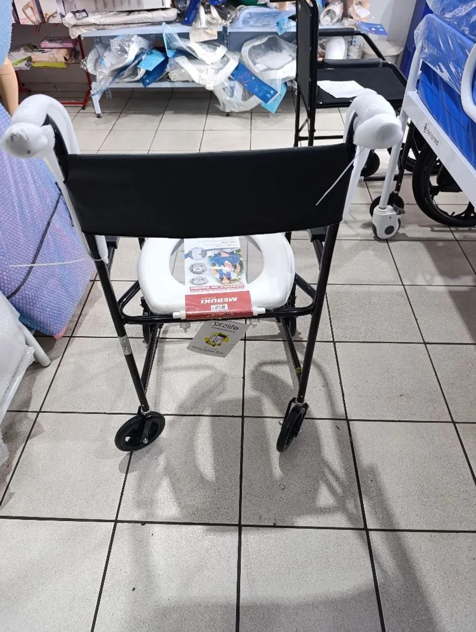 Cadeira de banho  - Foto 2