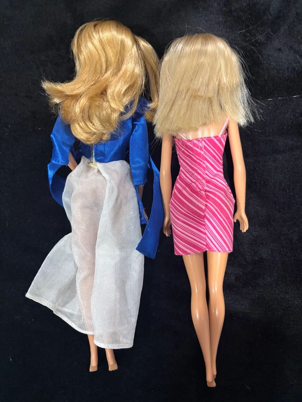 Lote 2 Barbies + 1 cabeça  - Foto 3