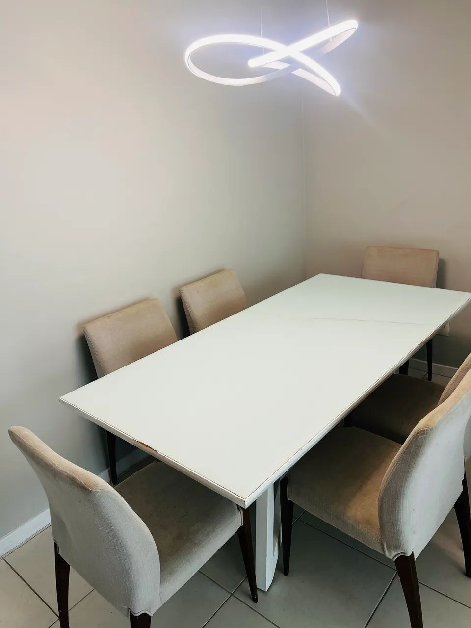 Mesa Com 6 Cadeiras  - Foto 5