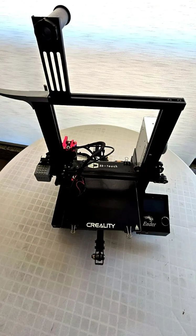 Impressora 3D Creality Ender 3 - Pouco usada, e Sensor BLTouch (3D Touch).