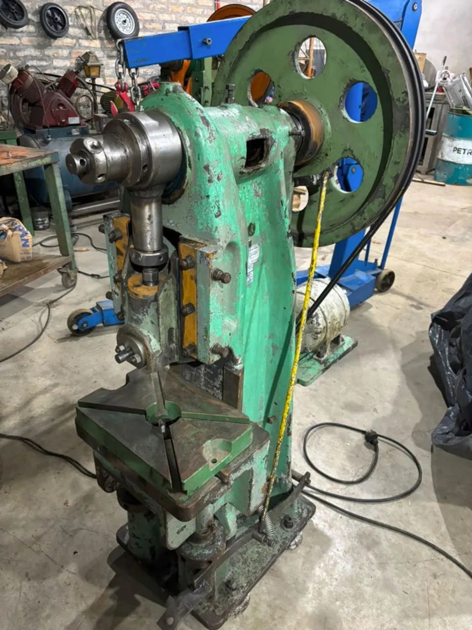 Prensa Excêntrica 12 Ton