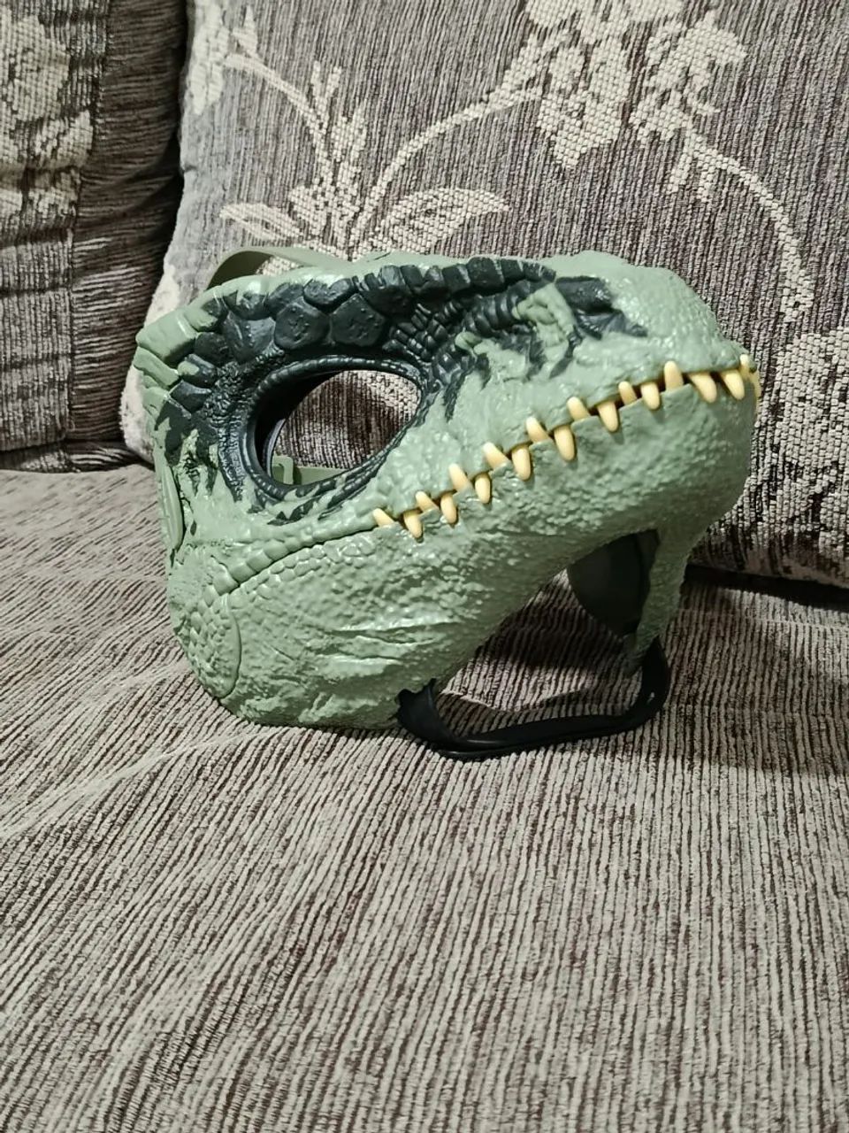 Máscara de dinossauro  - Foto 2