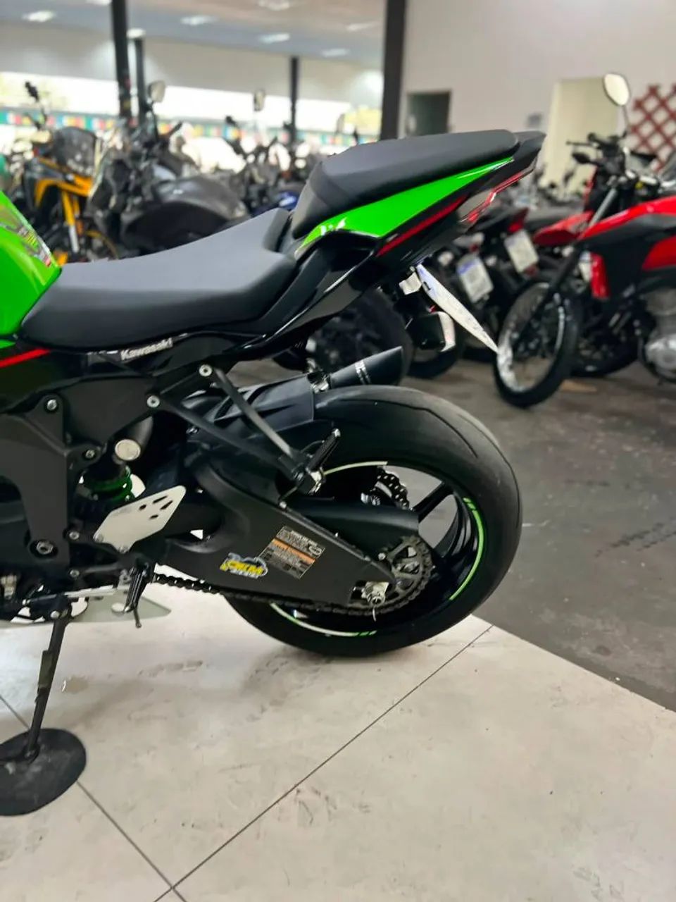Kawasaki Zx-6r 600cc 2021 - 1523992382 | OLX