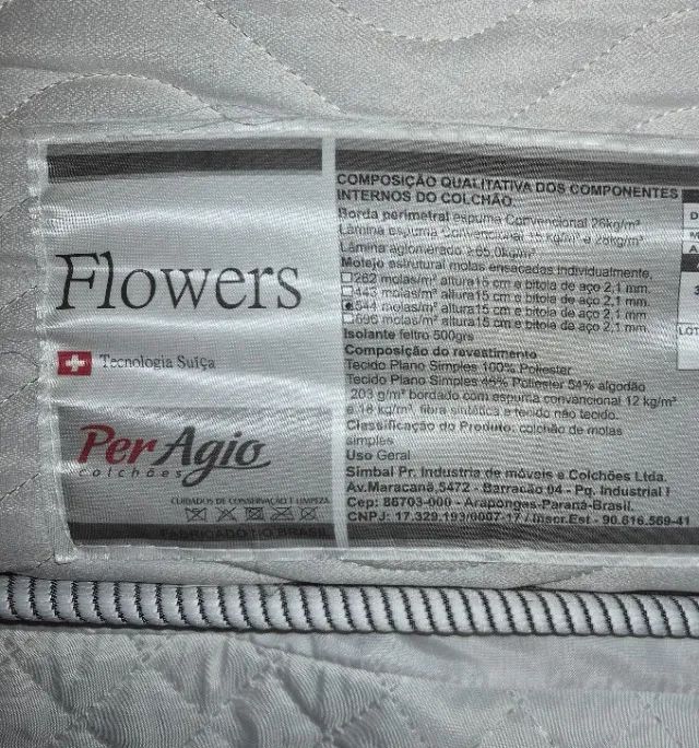 Cama box queen usada 