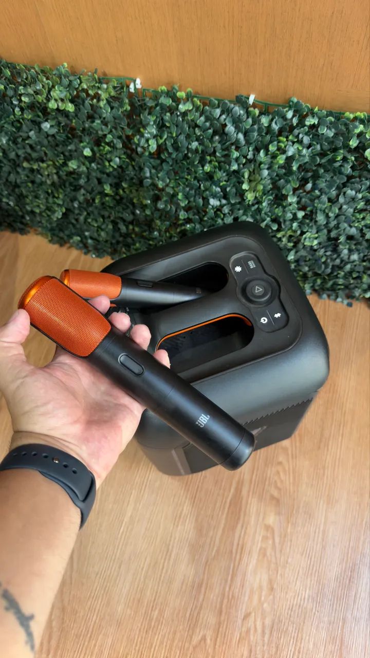 Jbl Partybox Encore com 2 microfones  - Foto 4