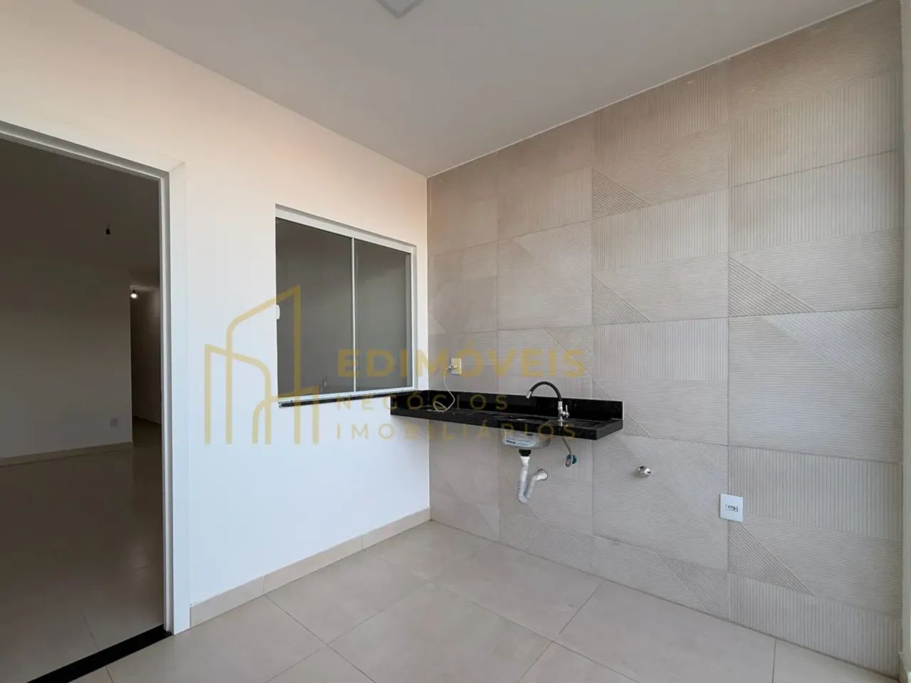 Campinho da Serra: Casa 2 quartos com projeto moderno e funcional - Foto 2