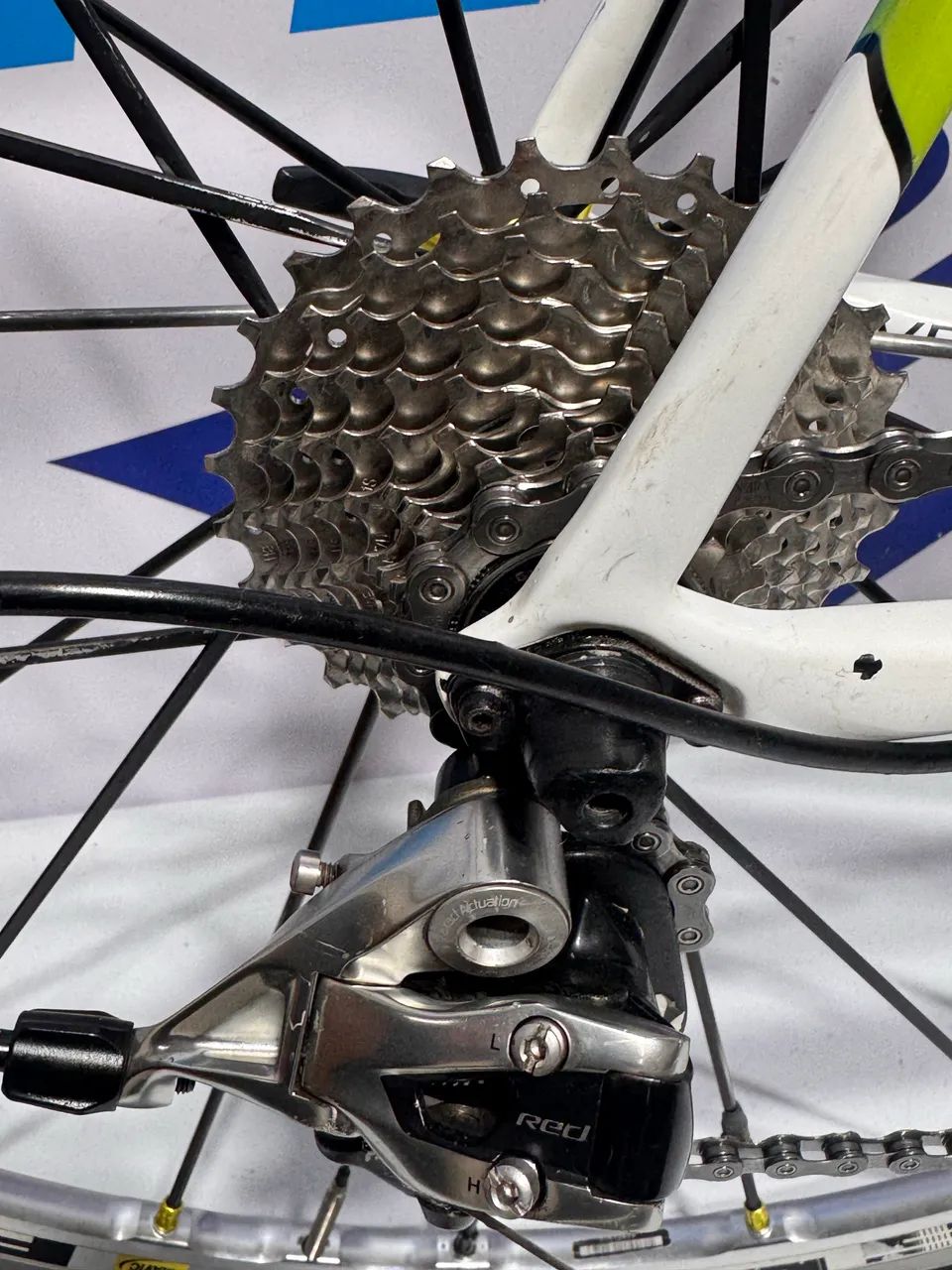Cannondale SUPERSIX CARBON Evo tamanho 56 SEMI NOVA  - Foto 4