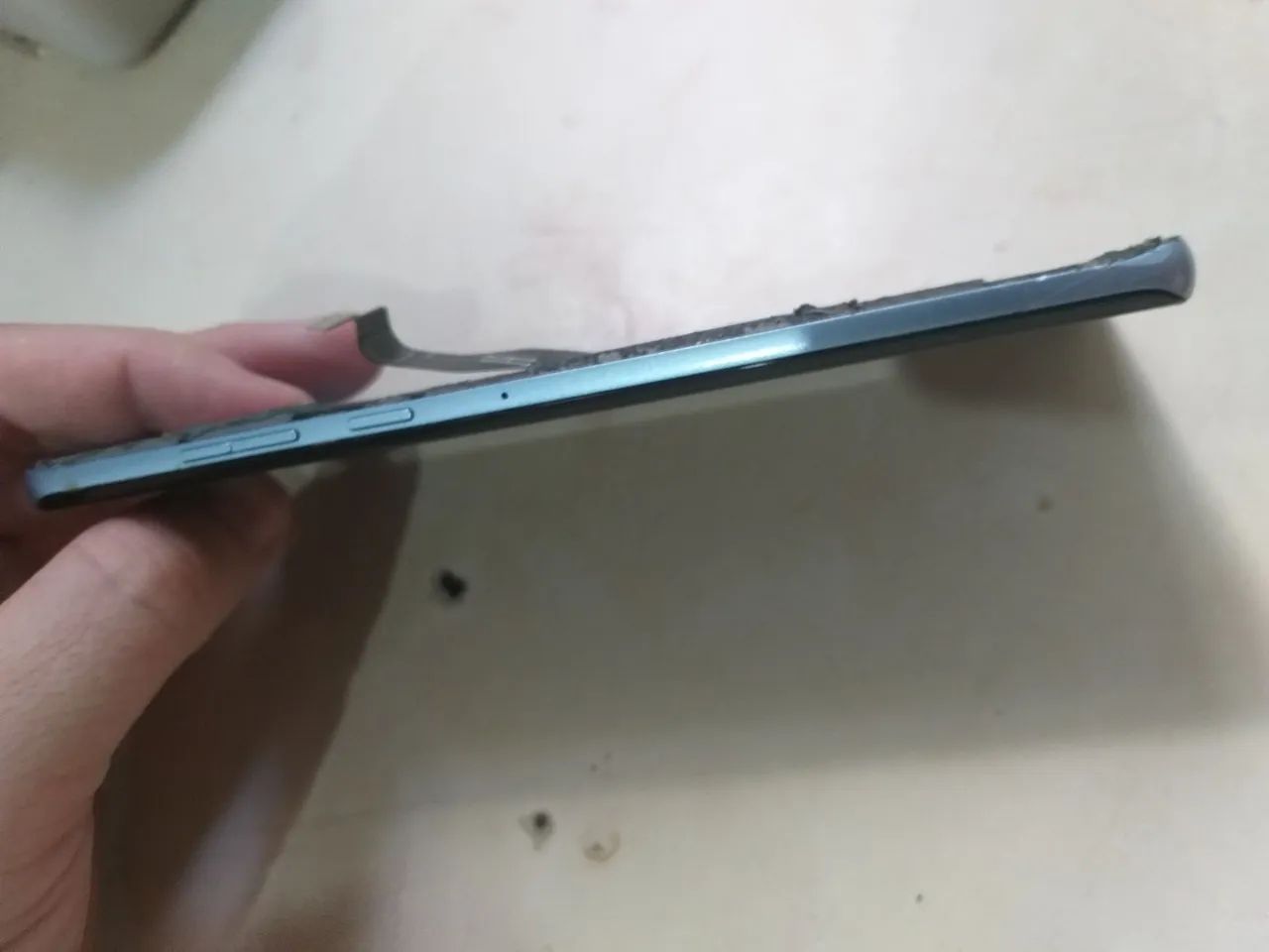 Tela com aro Moto Edge 50 Vision  - Foto 3