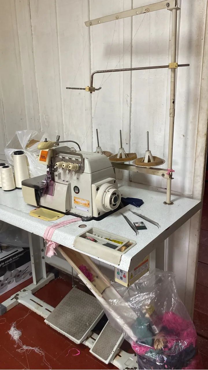 Máquinas industrial de costura 