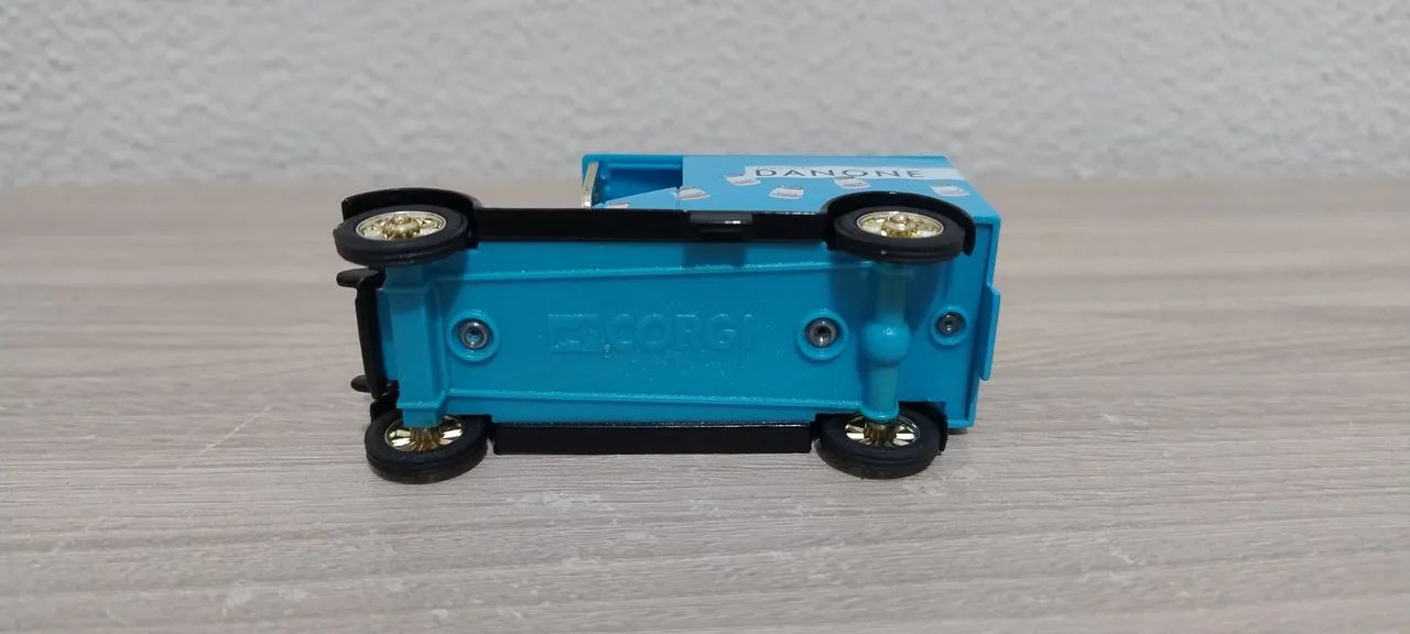Miniatura Ford Modelo T 1920 Danone - Corgi - Foto 5