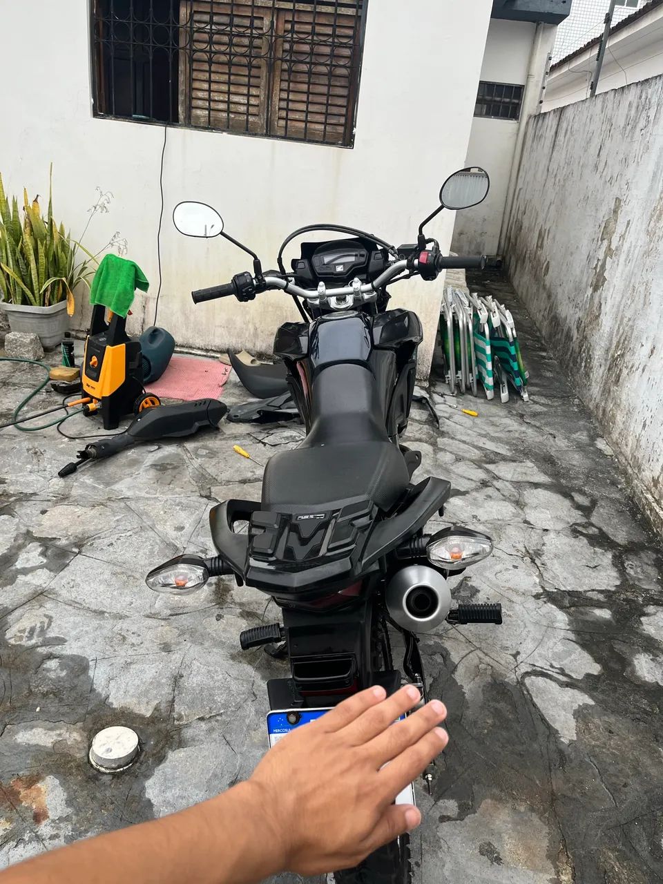 BROS 2024 NOVA COM IPVA E EMPLACAMENTO PAGO - Foto 5