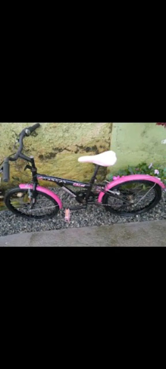 Vendo bicicleta da Barbie aro 20