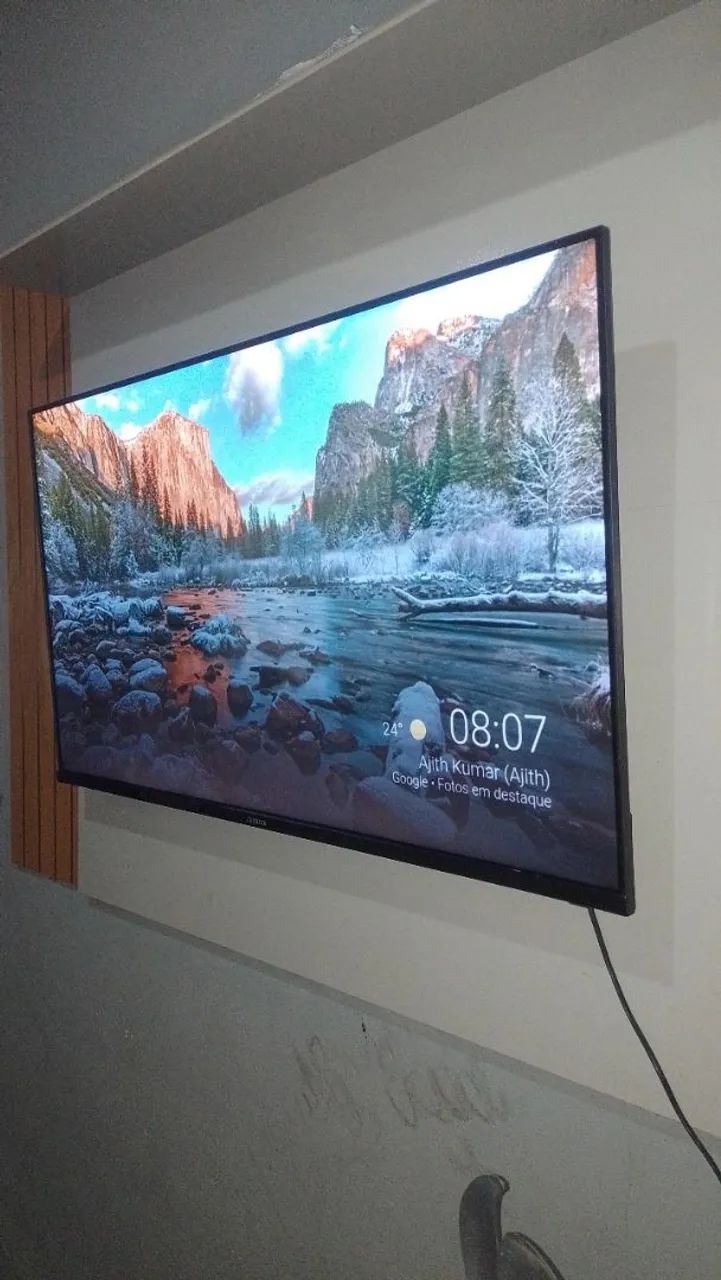 Vendo TV 43 polegadas 