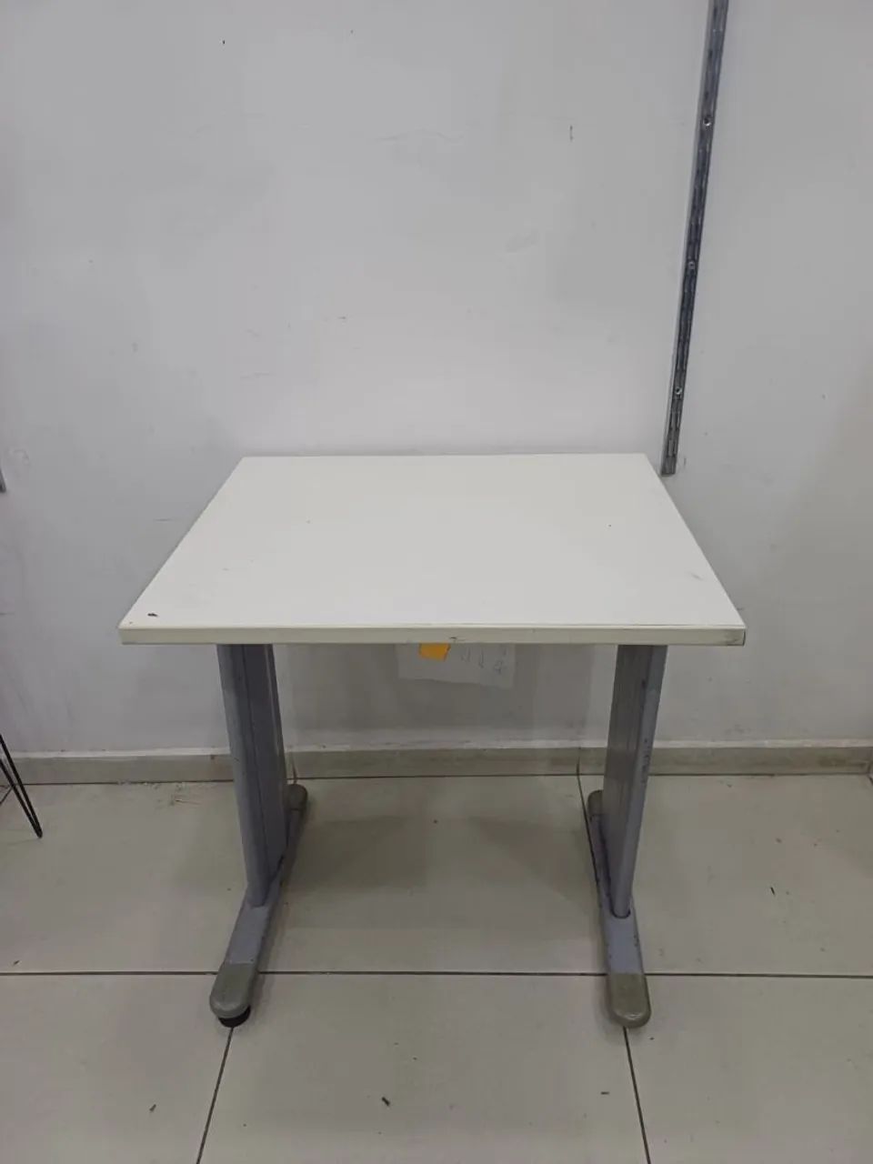 Mesa de escritorio pequena - Foto 4