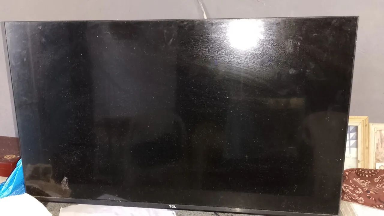 TV TCL 32" ANDROID TV - Foto 2