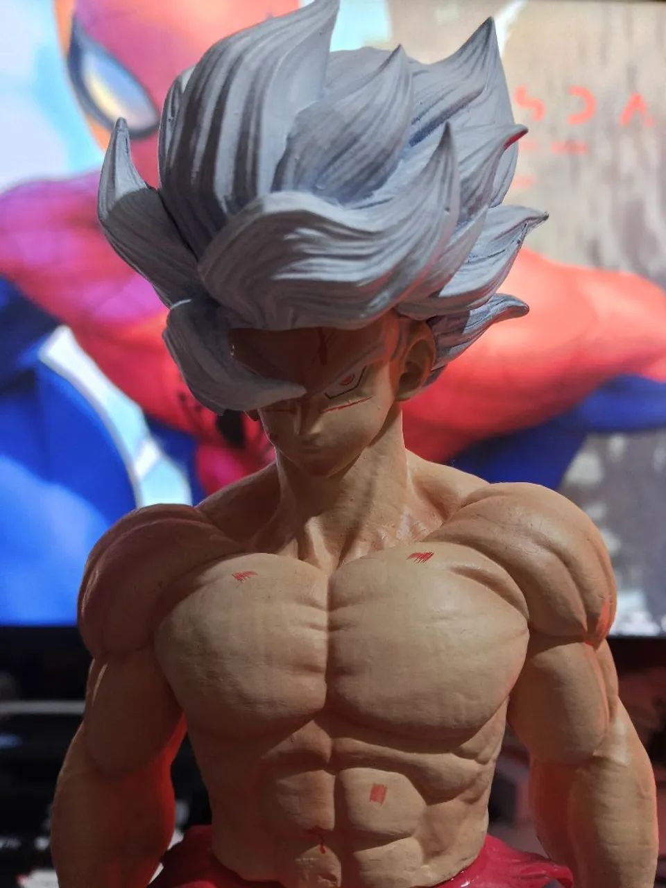 Action figure Goku SSJ (cores do mangá) - Foto 2