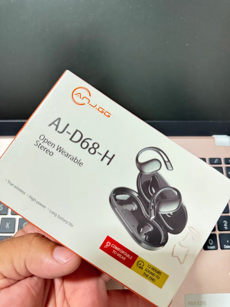Fone Bluetooth de gancho ideal para prática de exercícios com bateria de até 12h00