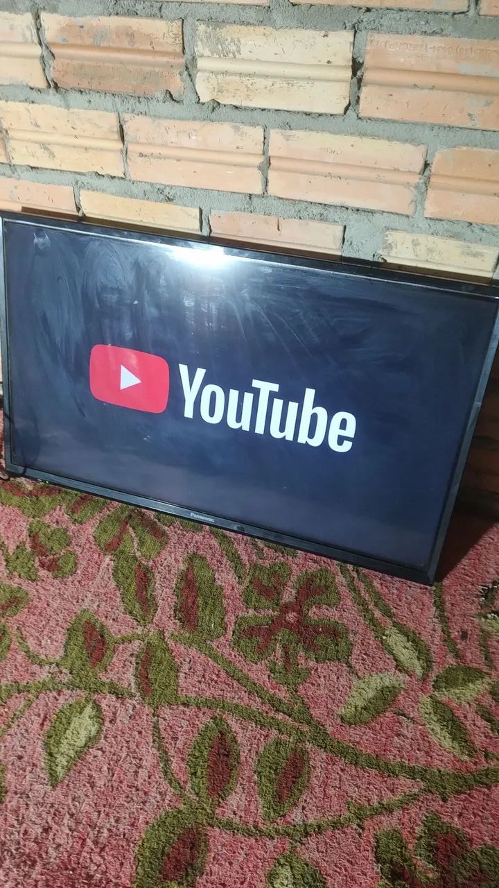 Vendo tv SMART Panasonic 32 POLEGADAS  - Foto 3