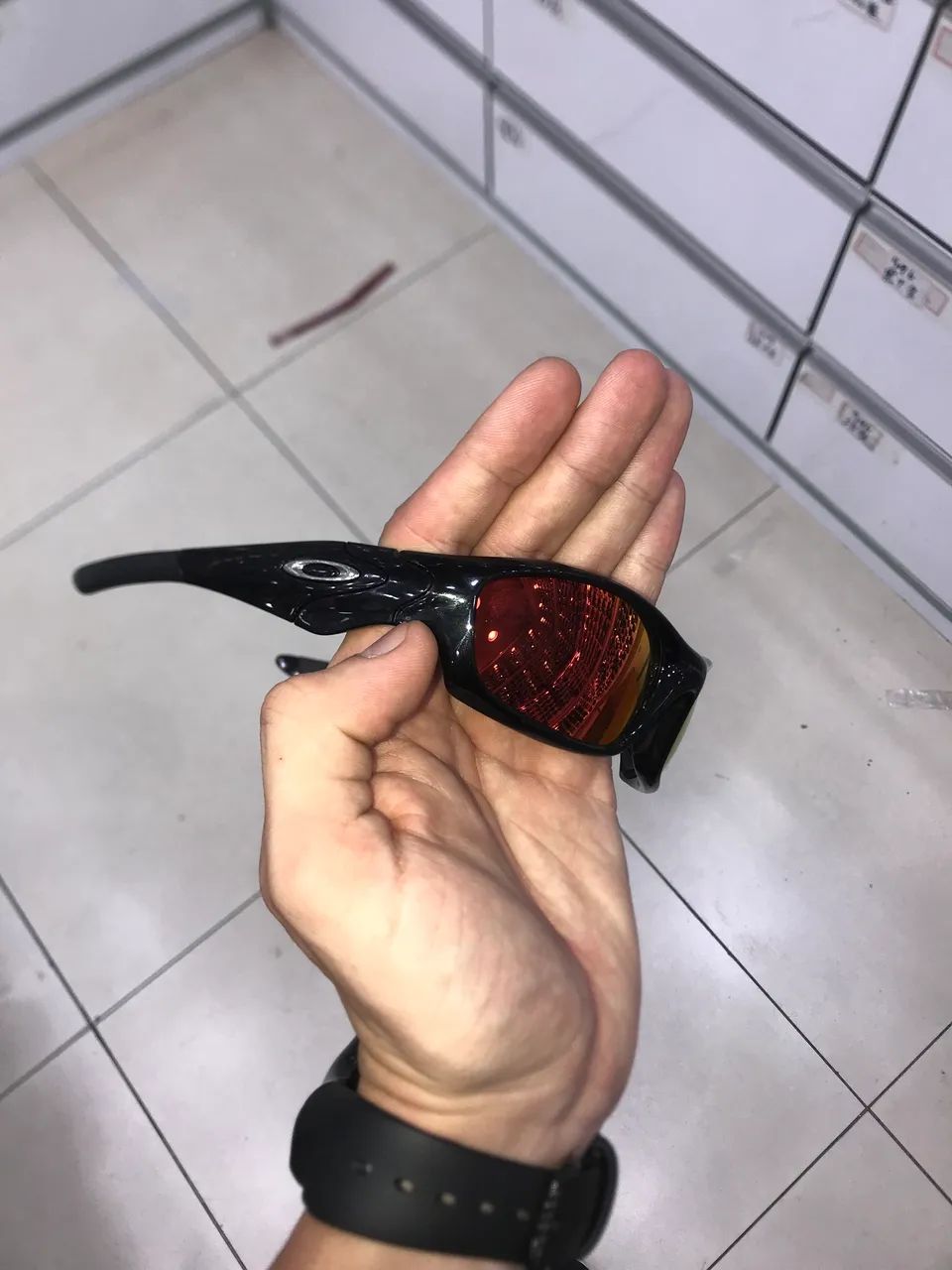 OAKLEY STRAIGHT PIET (RUBI) 
