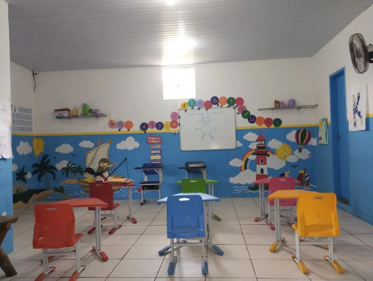Imóvel Versátil em Vila de Abrantes: Ideal para Comércio ou Moradia - Foto 2