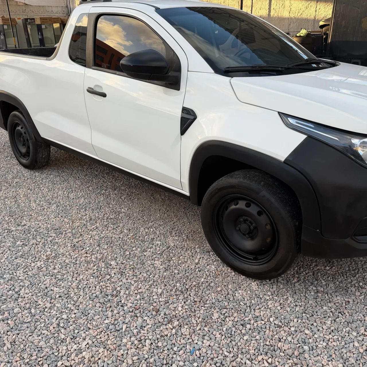 Fiat Strada Endurance 1.4 Flex 8V CS Plus 2023 - Foto 3