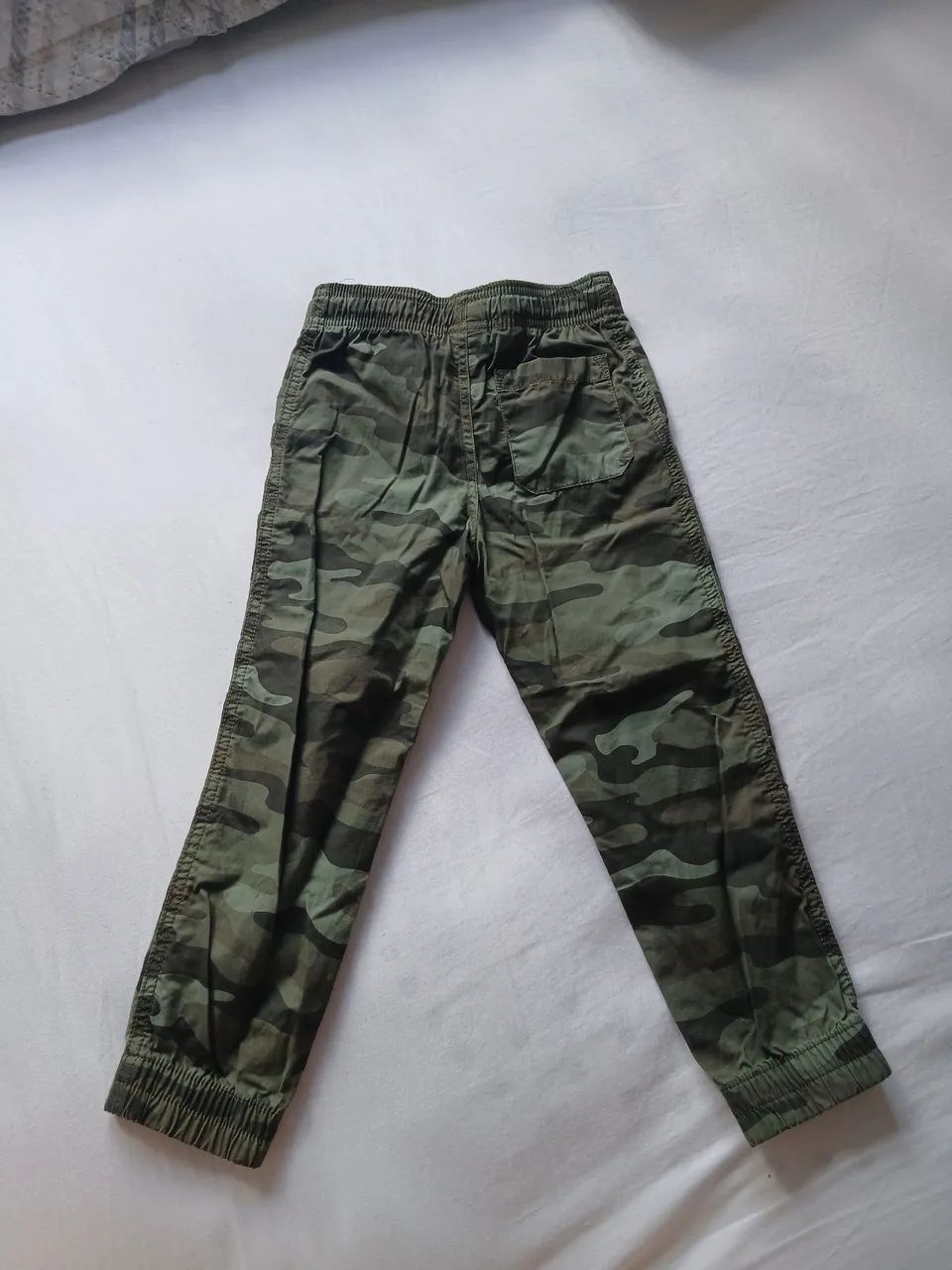 Calça camuflada Carter's - Foto 2