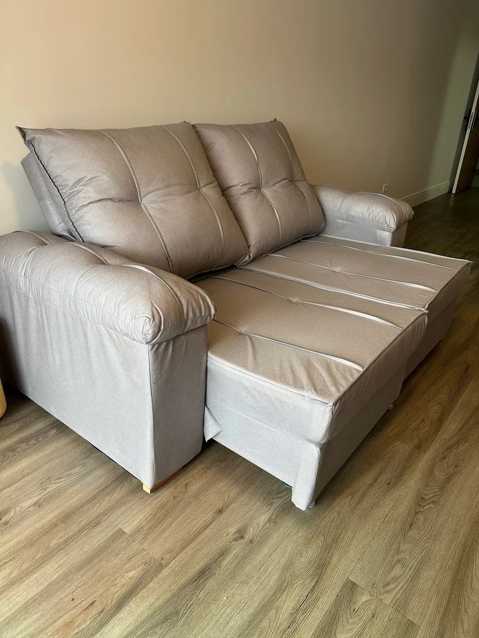 Sofá retrátil e reclinável novo Linho 