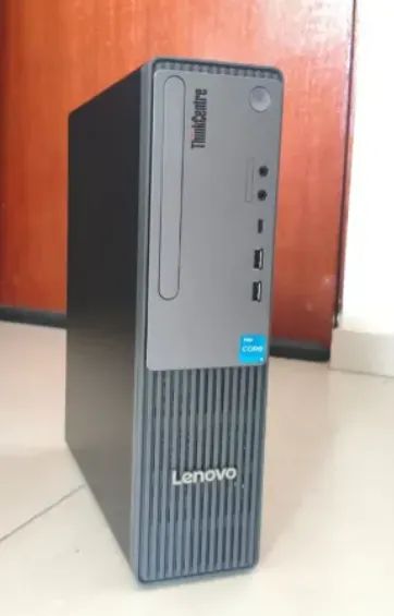 Computador Lenovo Thinkcentre Neo 50s Core i3 14th 8gb - Foto 2