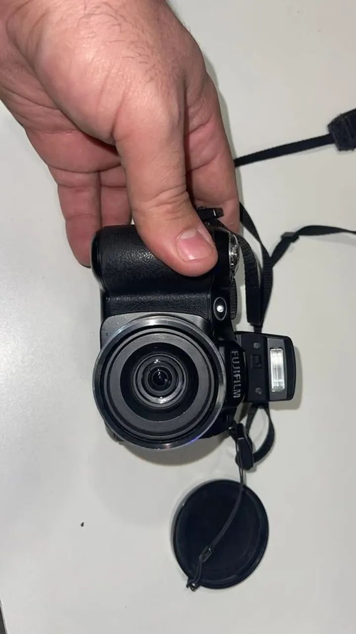 Câmera Semi-profissional Fujifilm Finepix S2950 14 Mp18x - Foto 2