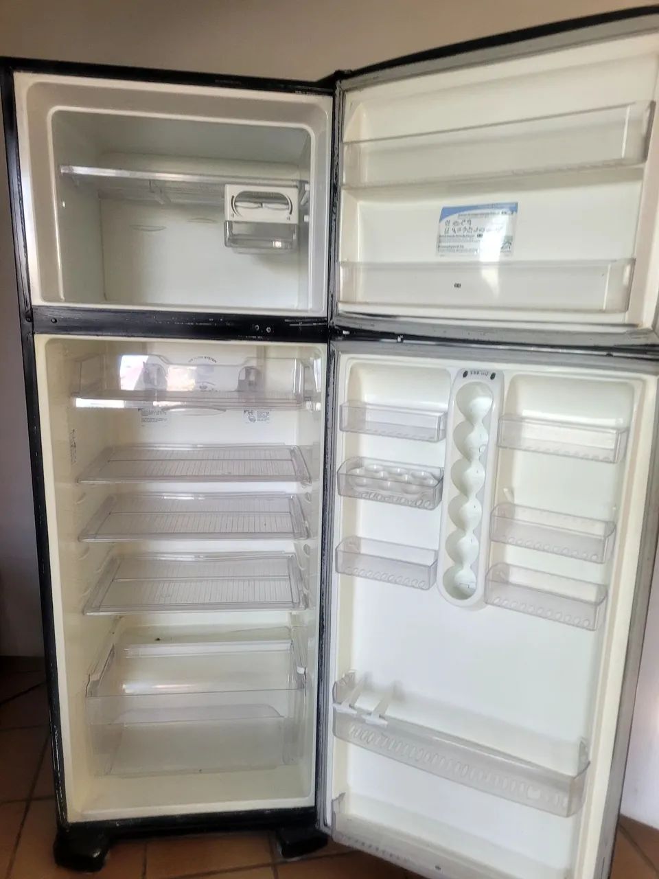 Geladeira BAIXEI PRA VENDER - Foto 5