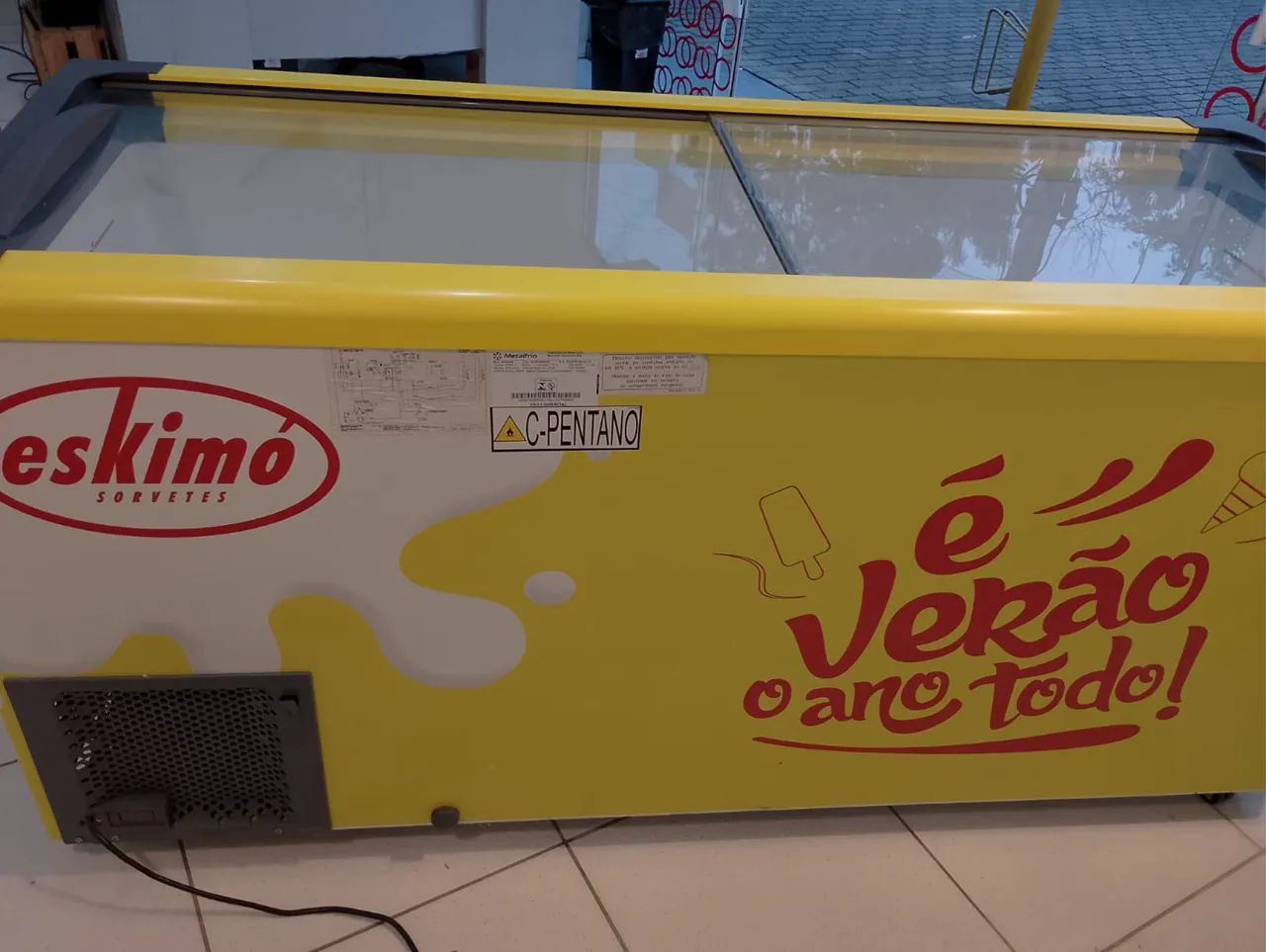 Freezer Horizontal Metalfrio PRECISA CONSERTAR 