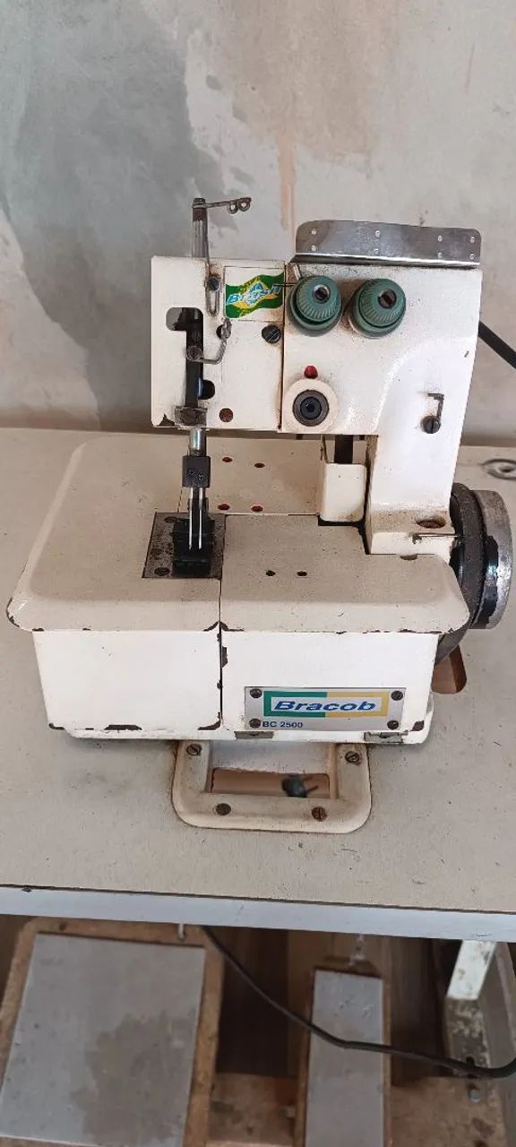 Maquina de costura  - Foto 3