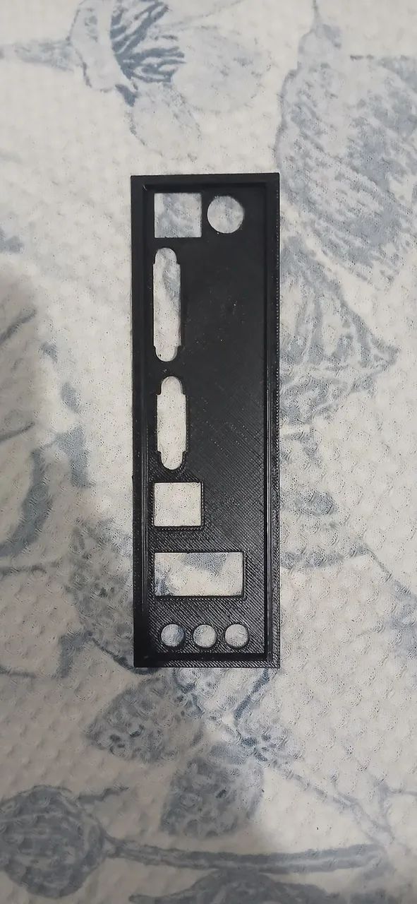 Espelho da placa mãe P8h61m LE/BR (SÓ O ESPELHO). - Foto 2
