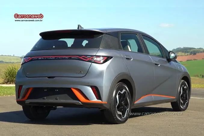 BYD Dolphin EV (Elétrico) 2024