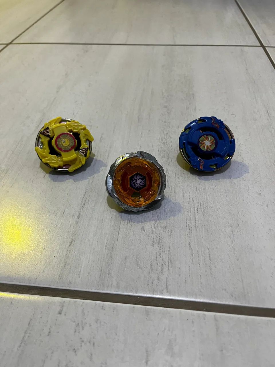 PROMOÇÃO Vendo 3 Beyblades 