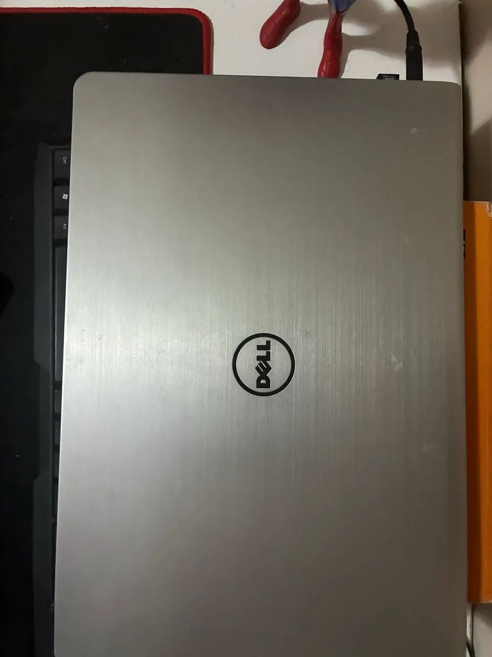 DELL INSPIRON i7 Com 1 TERA de armazenamento e 16RAM